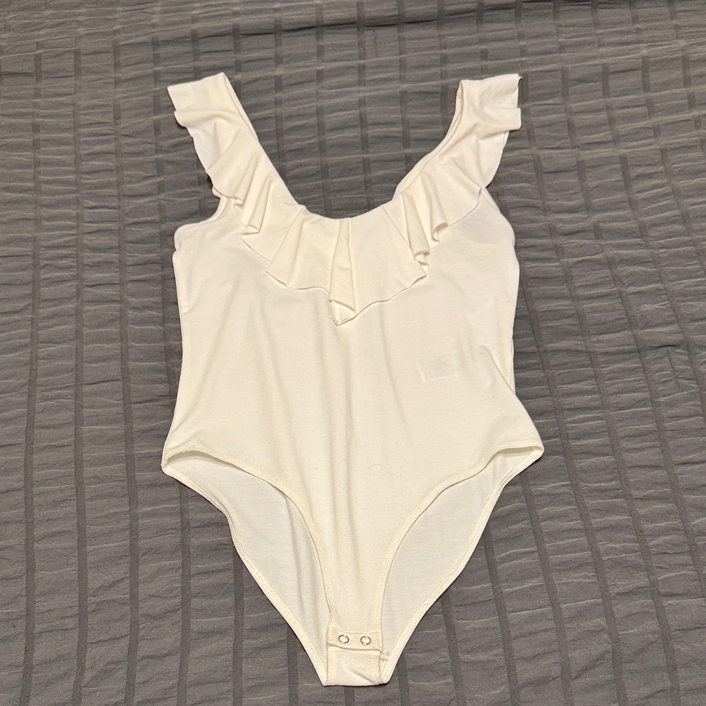 Forever 21 Cream Top